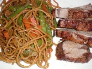 Gebratene Nudeln mit Ente - Rezept