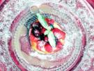 Pfirsichtörtchen mit Beeren der Saison - Rezept