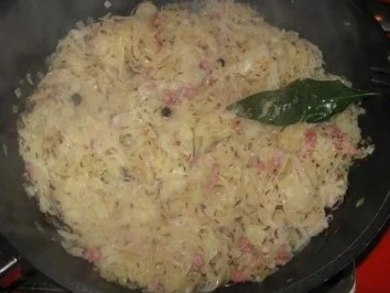 Rezept: Solberrippchen auf Sauerkraut Bild Nr. 8 Solberrippchen auf Sauerkraut - Rezept - Bild Nr. 8