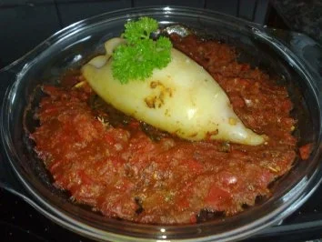 Rezept: Gefüllter Tintenfisch Gefüllter Tintenfisch - Rezept