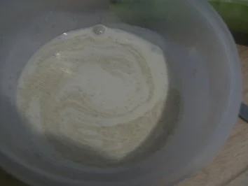 Saure Sahne Dip- selbst gemacht mit einer Salatgurke vereint . ;-) - Rezept - Bild Nr. 3