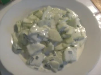 Saure Sahne Dip- selbst gemacht mit einer Salatgurke vereint . ;-) - Rezept - Bild Nr. 7