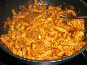 Rezept: Gyros mit Tsatsiki (Zaziki) an Reis Bild Nr. 5 Gyros mit Tsatsiki (Zaziki) an Reis - Rezept - Bild Nr. 5