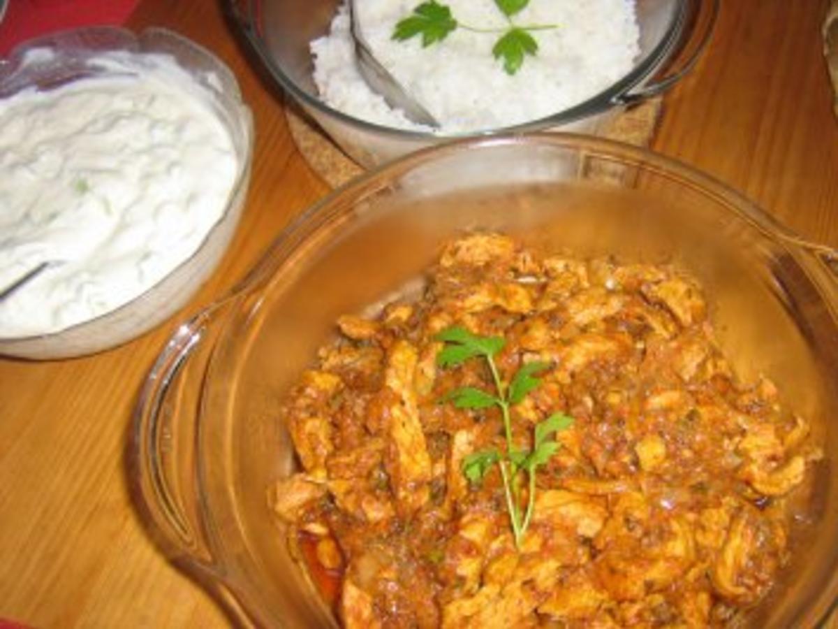 Gyros mit Tsatsiki Zaziki an Reis - einfach - 74 kcal/100g