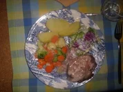 Hauptgericht: Schwindelbraten aus dem Schweineschinken - Rezept