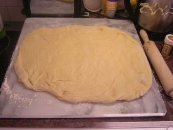 Rezept: Kärntner Reindling Bild Nr. 2 Kärntner Reindling - Rezept - Bild Nr. 2