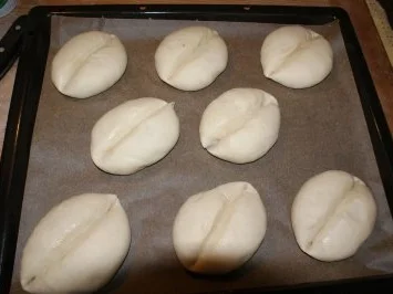 Eiweckerl  oder  Milchbrötchen - Rezept - Bild Nr. 4