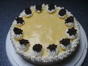 Rezept: Eierlikörtorte mit Äpfeln Eierlikörtorte mit Äpfeln - Rezept