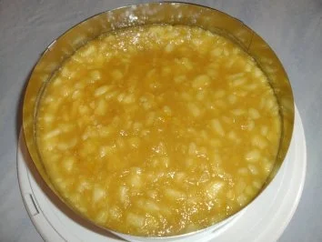 Rezept: Eierlikörtorte mit Äpfeln Bild Nr. 8 Eierlikörtorte mit Äpfeln - Rezept - Bild Nr. 8