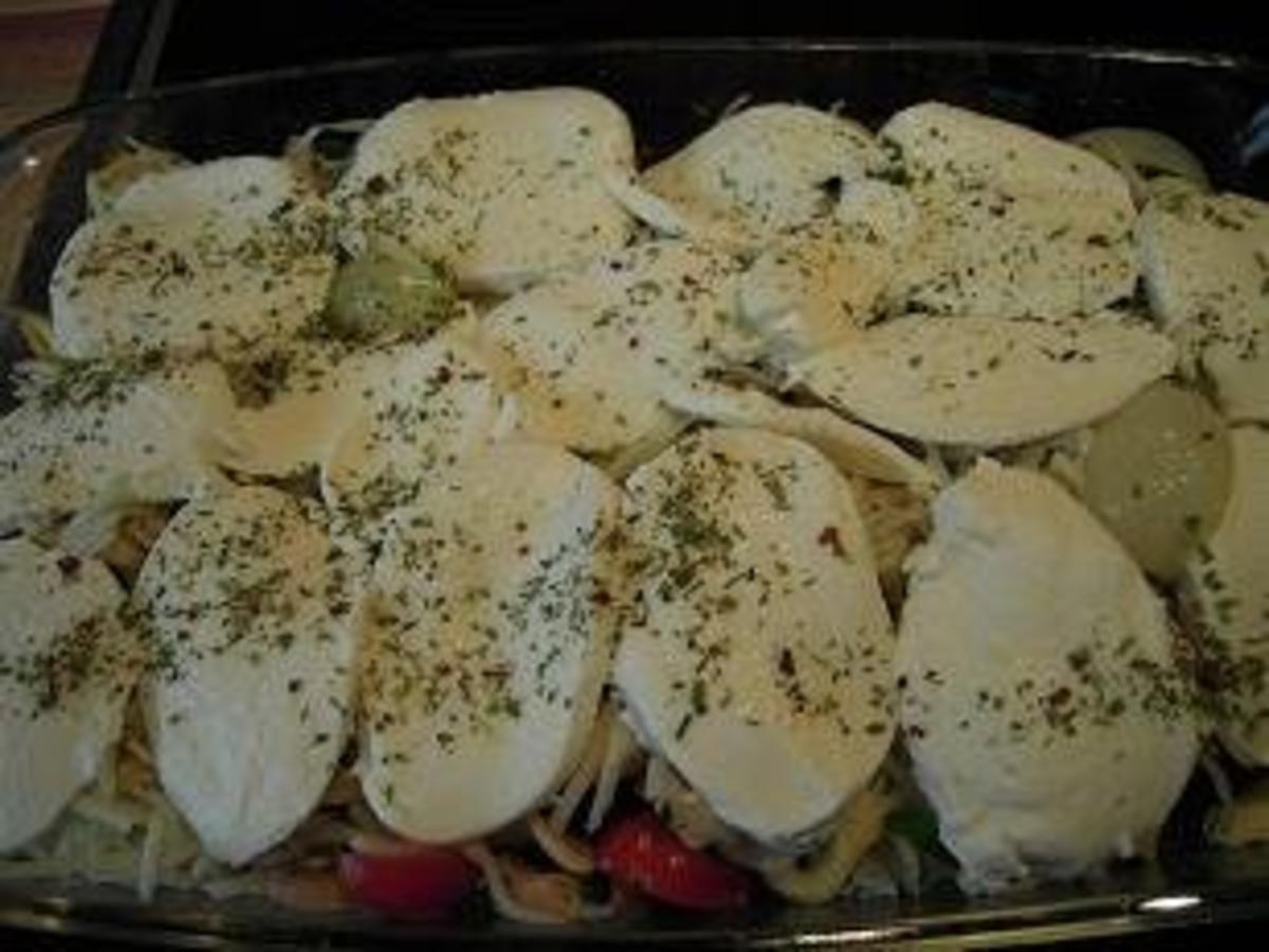 Tortellini, mit Mozzarella überbacken - Rezept - Bild Nr. 10