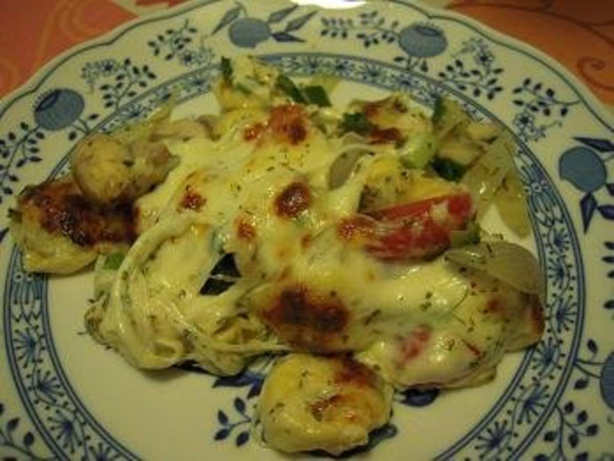 Tortellini, mit Mozzarella überbacken - Rezept - Bild Nr. 11