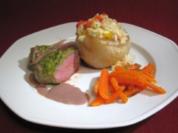 Lammlachse mit Pistazien-Pecorino-Kruste und gebackenen Risottozwiebeln - Rezept