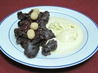 Rezept: Schokoladennudeln mit Vanilleeis - Parsifarfalle Schokoladennudeln mit Vanilleeis - Parsifarfalle - Rezept