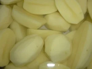 Wurstpfanne mit Salzkartoffeln und Rahmblumenkohl - Rezept - Bild Nr. 2