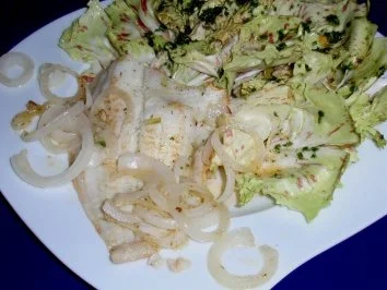 Rezept: Schollenfilet Natur mit Gemüsezwiebel und Trevisana-Salat Bild Nr. 5 Schollenfilet Natur mit Gemüsezwiebel und Trevisana-Salat - Rezept - Bild Nr. 5