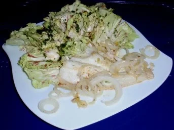 Rezept: Schollenfilet Natur mit Gemüsezwiebel und Trevisana-Salat Bild Nr. 7 Schollenfilet Natur mit Gemüsezwiebel und Trevisana-Salat - Rezept - Bild Nr. 7