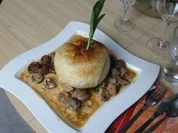 Schweinelendchen in der Zwiebel - Rezept