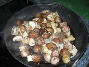 Schweinelendchen in der Zwiebel - Rezept - Bild Nr. 4