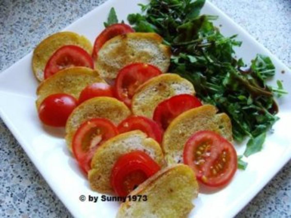Tomaten-Brot-Salat - Rezept