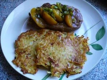 Pikante Pfirsichstücke auf Entrecôtes - Rezept