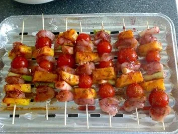 Rezept: Puten-Ananas-Spieße Puten-Ananas-Spieße - Rezept