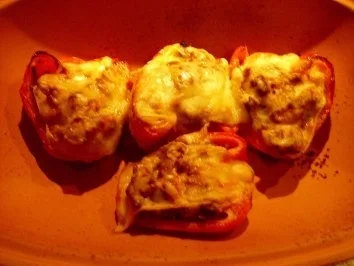 Paprika mit Putenfüllung - Rezept