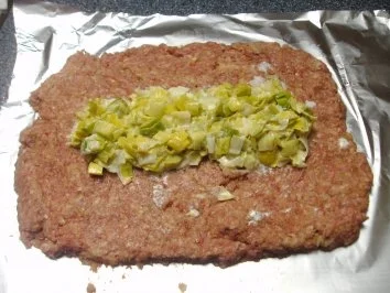 Rezept: Röstzwiebel-Hackbraten Bild Nr. 3 Röstzwiebel-Hackbraten - Rezept - Bild Nr. 3