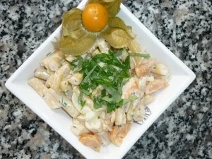 Rezept: Ingwer-Chili-Hähnchen mit Physalis-Bohnensalat und überbackenem Trüffelbrot Bild Nr. 2 Ingwer-Chili-Hähnchen mit Physalis-Bohnensalat und überbackenem Trüffelbrot - Rezept - Bild Nr. 2