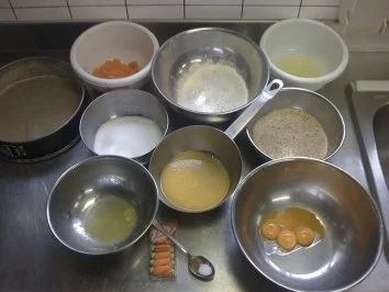 Aargauer Rüeblichueche (Karottenkuchen) - Rezept - Bild Nr. 2