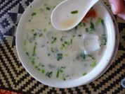 Tom Kha Kai - Thailändische Hühnersuppe mit Kokosnussmilch - Rezept
