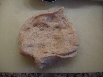 Rezept: Kleine Dampnudeln mit Hähnchenfüllung und Tomatensoße "Spezial" Bild Nr. 2 Kleine Dampnudeln mit Hähnchenfüllung und Tomatensoße "Spezial" - Rezept - Bild Nr. 2