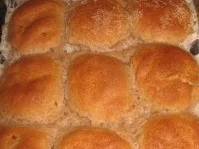 Rezept: Kleine Dampnudeln mit Hähnchenfüllung und Tomatensoße "Spezial" Bild Nr. 6 Kleine Dampnudeln mit Hähnchenfüllung und Tomatensoße "Spezial" - Rezept - Bild Nr. 6