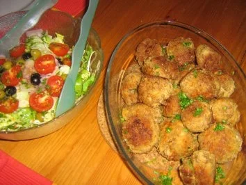 Putenbällchen lecker gefüllt mit Oliven und Tomätchen - Rezept - Bild Nr. 6