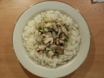 Rezept: Hühnerfrikasee Hühnerfrikasee - Rezept