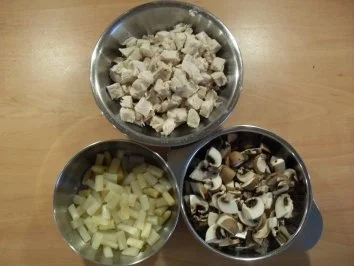 Rezept: Hühnerfrikasee Bild Nr. 3 Hühnerfrikasee - Rezept - Bild Nr. 3