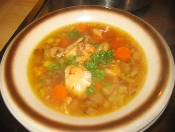 Suppe: Gebratenes Hendlbein Süppchen! - Rezept