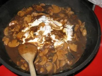 Rezept: Jägerschnitzel mit Gnocchi Bild Nr. 13 Jägerschnitzel mit Gnocchi - Rezept - Bild Nr. 13