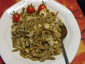 Rezept: Gebratene Bohnen mit Ei Bild Nr. 2 Gebratene Bohnen mit Ei - Rezept - Bild Nr. 2