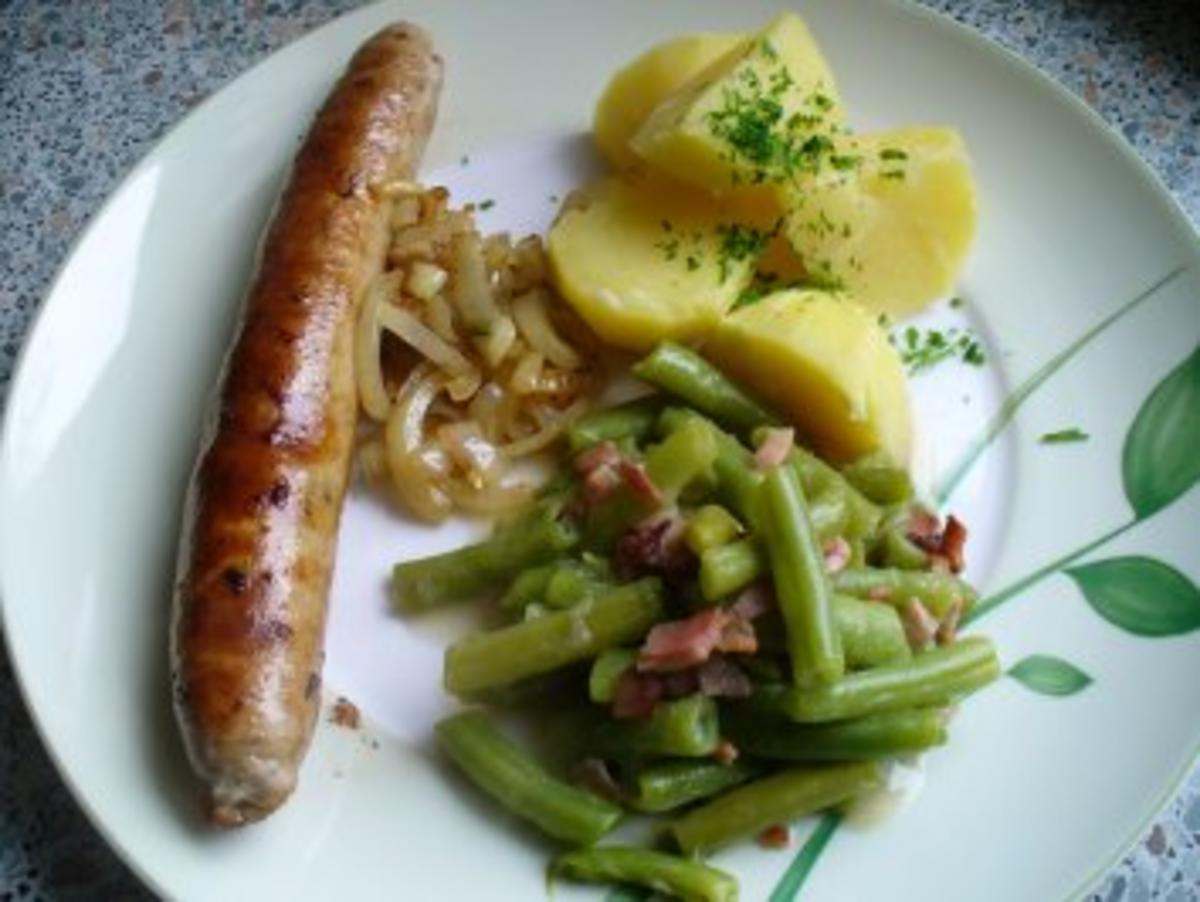 Bratwurst und  grüne Bohnen - Rezept