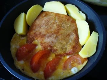 Rezept: Fleisch-Tomaten-Ei-Pfanne Fleisch-Tomaten-Ei-Pfanne - Rezept