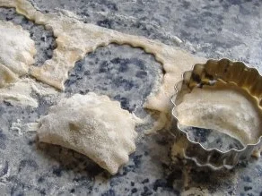 Hausgemachte Agnolotti mit Fleischfüllung und Wodka - Rezept - Bild Nr. 5