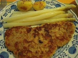 Spargel naturell an Schweineschnitzel und Pellkartöffelchen - Rezept - Bild Nr. 5