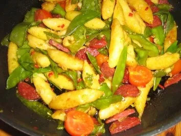 Chorizopfanne mit Schupfnundeln und Kaiserschoten - Rezept - Bild Nr. 5