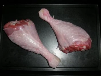 PUTENUNTERKEULE lecker gewürtzt, ganz OHNE FETT und so EINFACH!!!! BILDER FOLGEN.... - Rezept - Bild Nr. 2