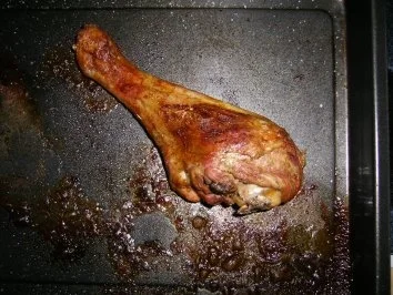 PUTENUNTERKEULE lecker gewürtzt, ganz OHNE FETT und so EINFACH!!!! BILDER FOLGEN.... - Rezept - Bild Nr. 4