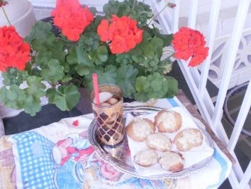 Gebaeck- Florida frisches Orangen Gebaeck - Schnell gebacken mit frischen Orangen - Rezept