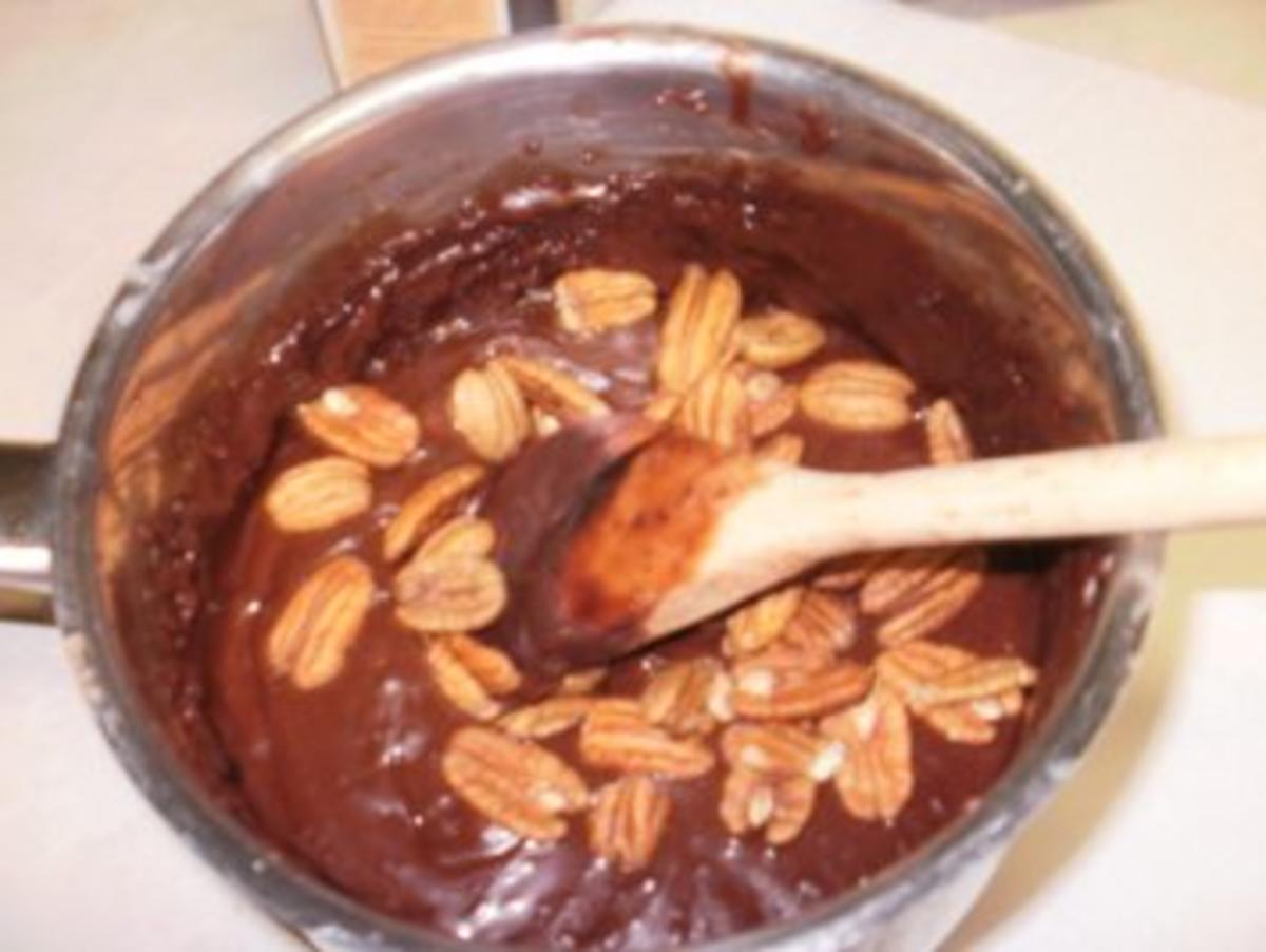 Schokolade - Amerikanischer Schokolade Fudge - Das ist die #1 Suessigkeit in Amerika- kommt in verschiedenen Sorten - Rezept - Bild Nr. 4