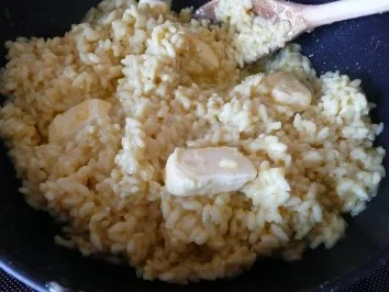 Rezept: Kräuter-Wildlachsfilet auf extra cremigem Parmesan-Risotto Bild Nr. 9 Kräuter-Wildlachsfilet auf extra cremigem Parmesan-Risotto - Rezept - Bild Nr. 9