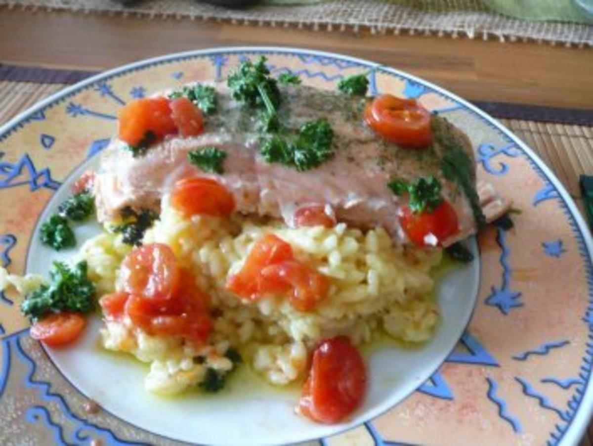 Kräuter-Wildlachsfilet auf extra cremigem Parmesan-Risotto - Rezept - Bild Nr. 12