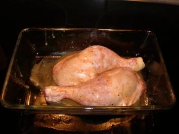 Rezept: Hähnchenschenkel mit Honig-Zimt Marinade Hähnchenschenkel mit Honig-Zimt Marinade - Rezept